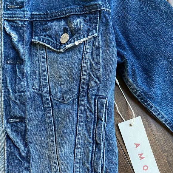 AMO Lola denim jacket NWT, Size XS, Med Blue Wash - Picture 9 of 16